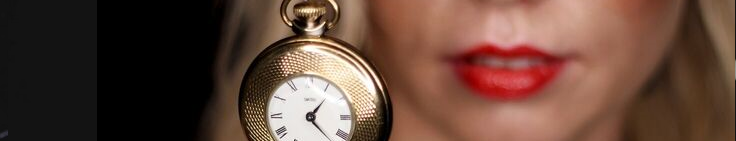 hypno domme with clock